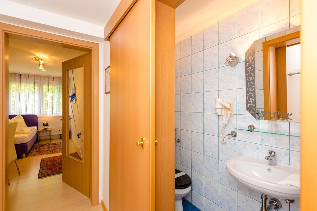 1A Hotel Steiner ยูเดนบวร์ก ภายนอก รูปภาพ